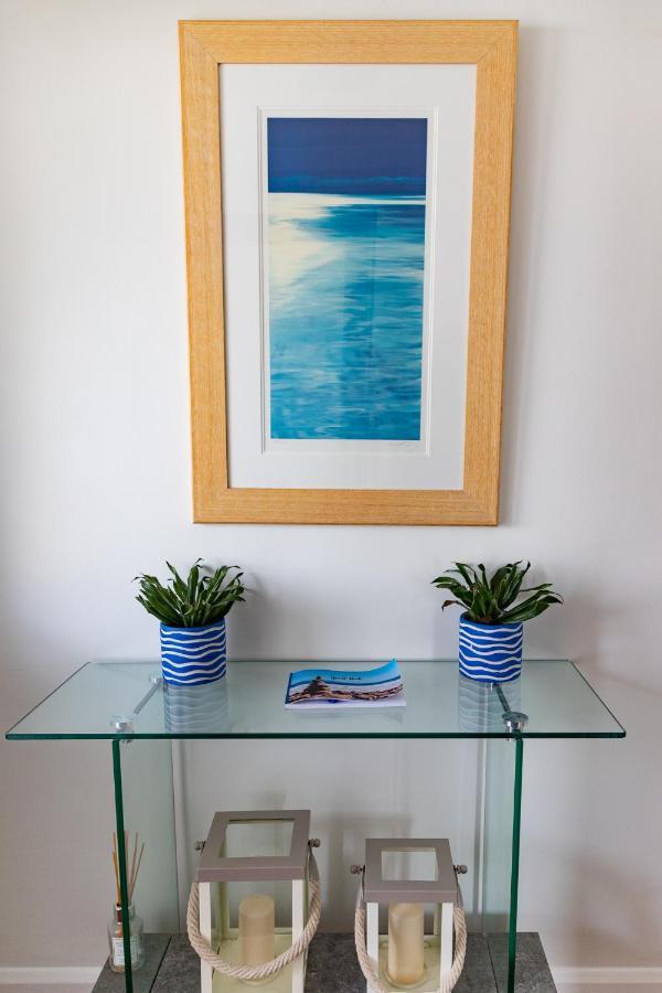 1 Chatsworth Riverscape Apartments - Riverview Apartment In Great Location With Free Parking Overlooking The Gannel Just A Short Walk From Newquays Incredible Beaches And Local Amenities Ньюки Экстерьер фото